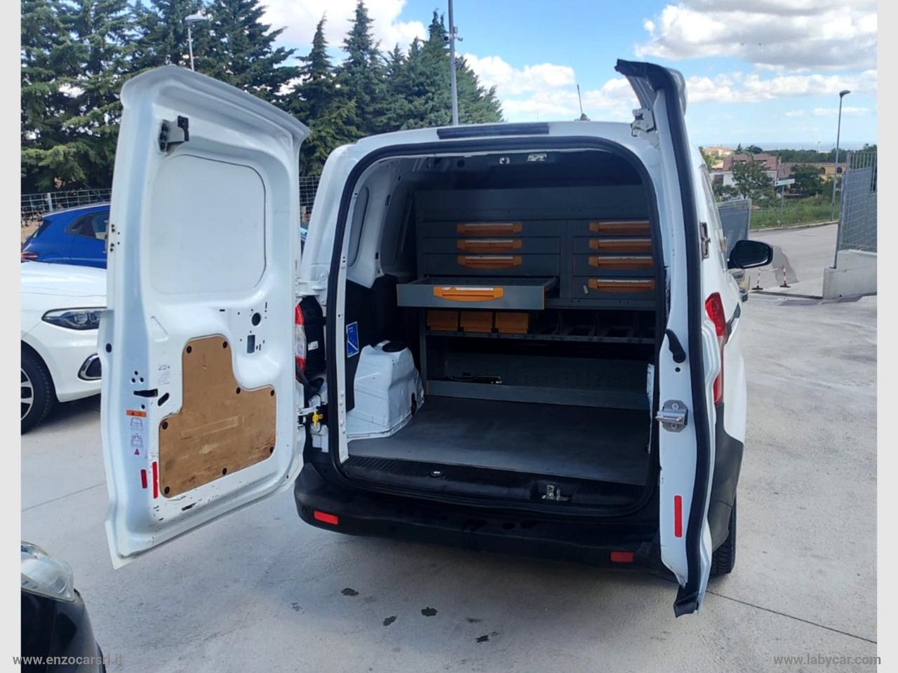 Transit Courier 1.5 TDCi 75CV Van Entry