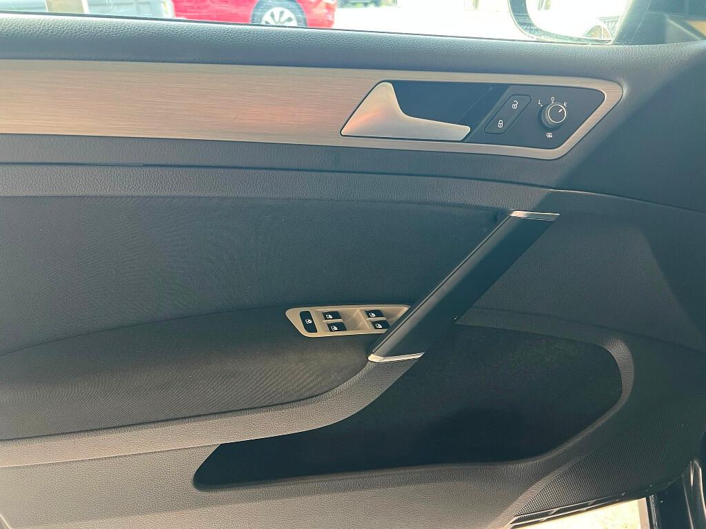 Volkswagen Golf VII 1.6 TDI 110 CV Tagliandi Ufficiali