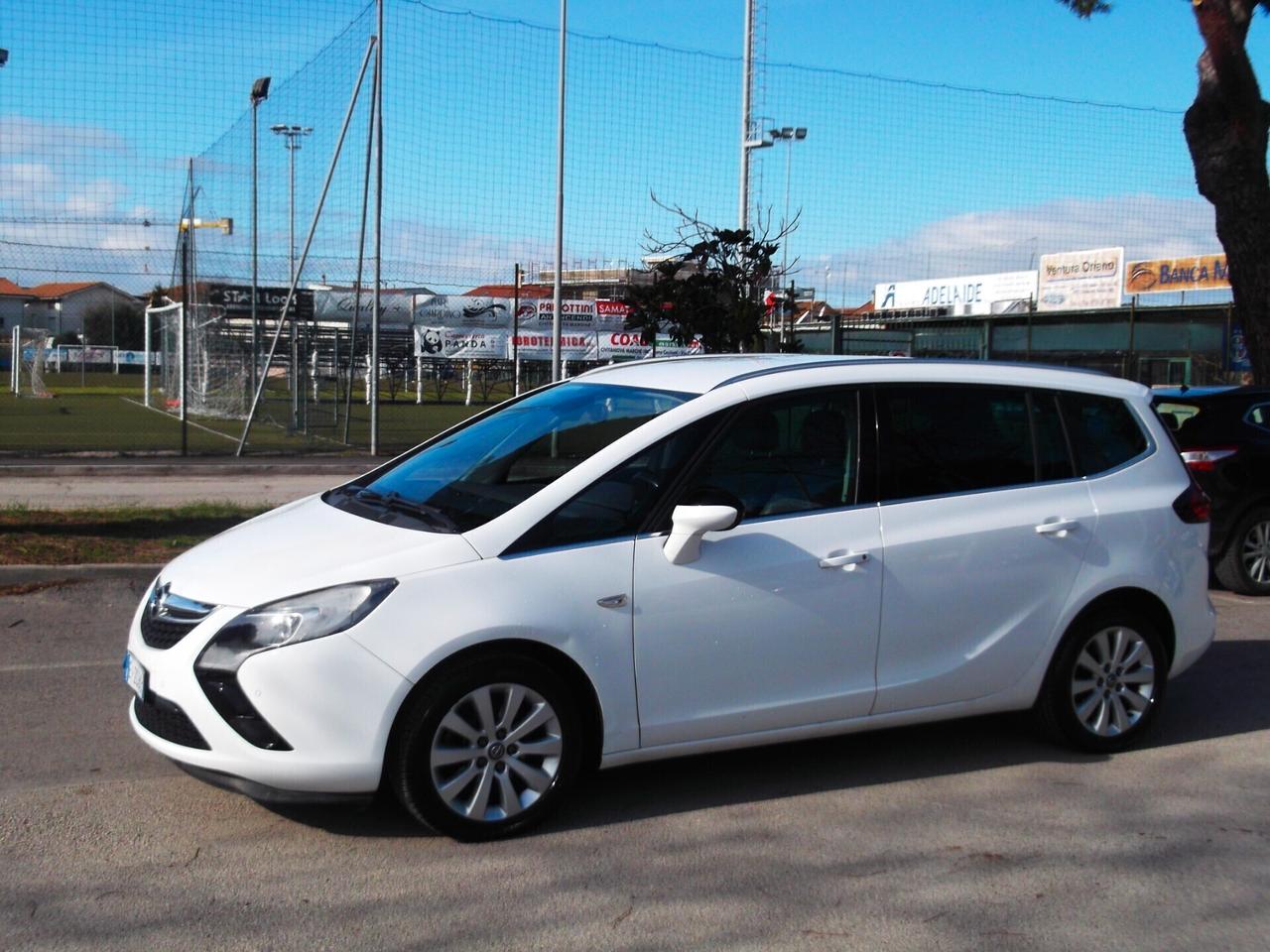 Opel Zafira 1.6 Turbo Metano 7 P. Full 2014