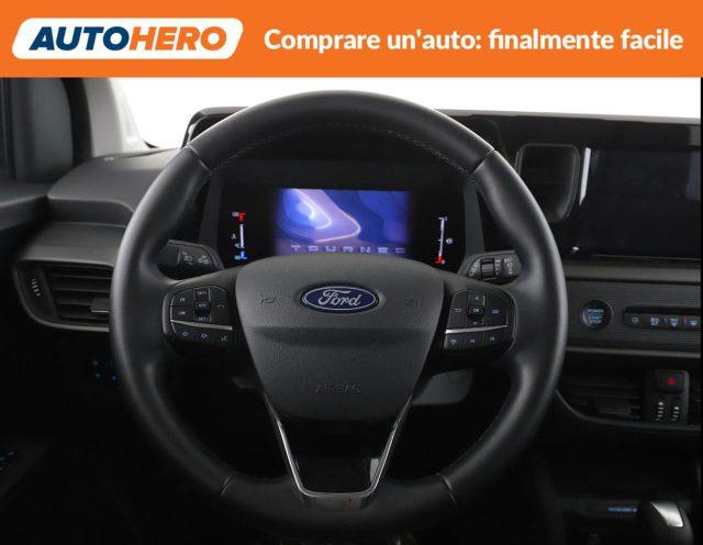 FORD Tourneo Courier 1.0 EcoBoost Titanium