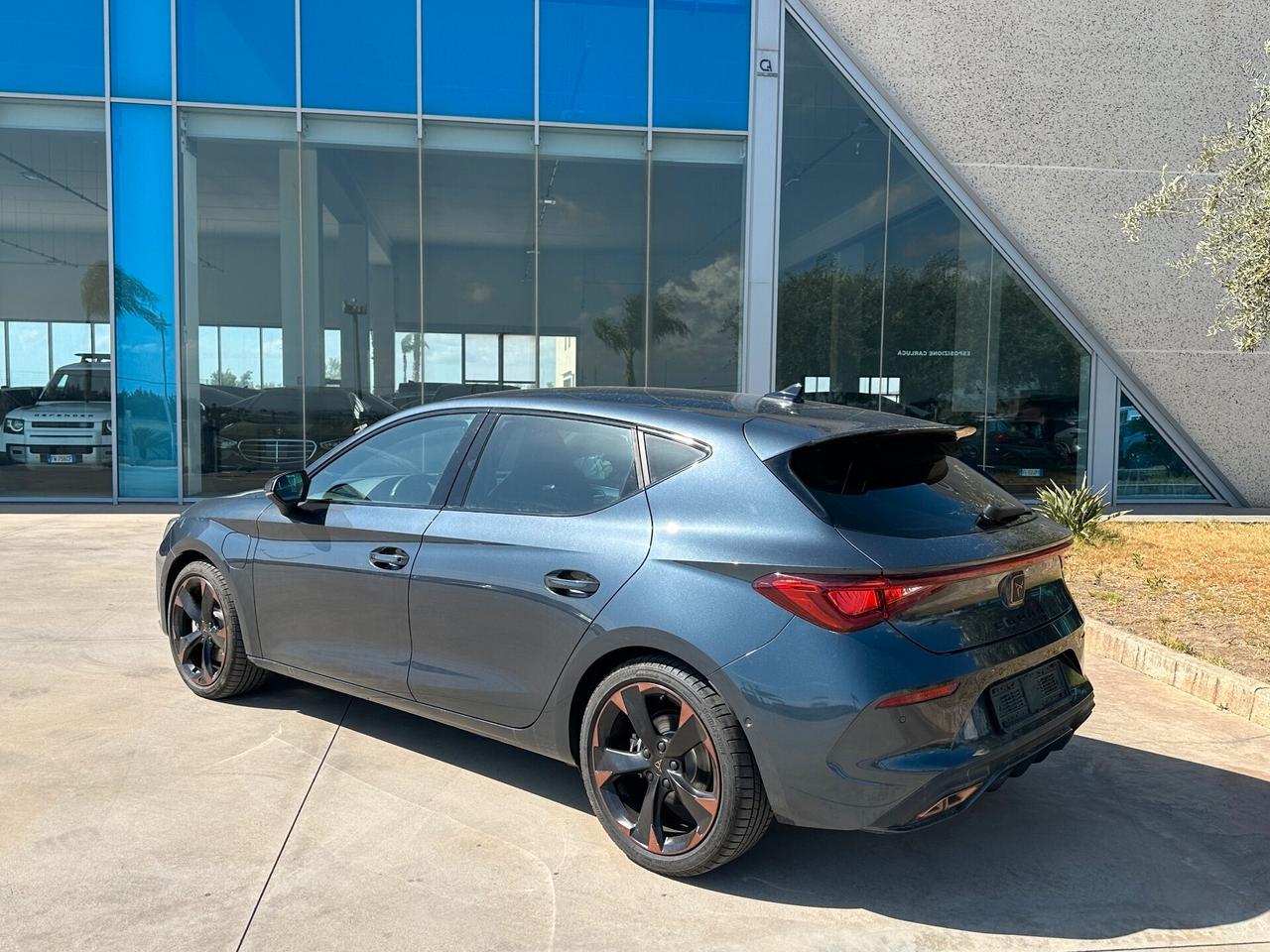 CUPRA Leon 1.4 phev DSG offerta T-Stock prezzo imperdibile