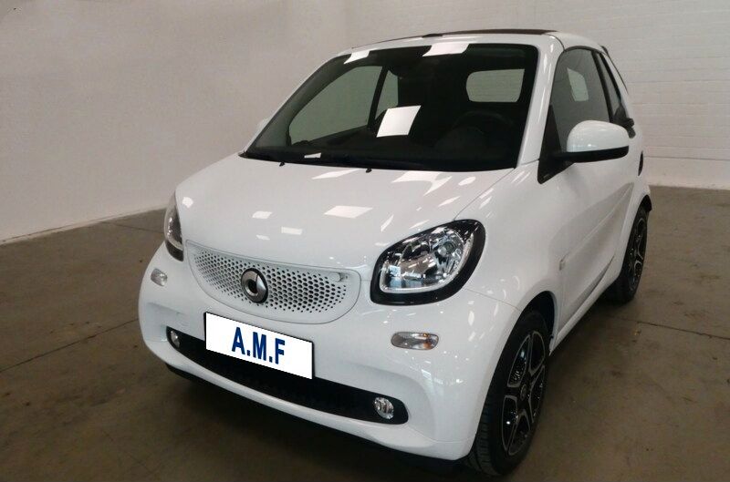 Smart Fortwo 70 1.0 Twinamic Cabrio Passion Navi/clima/pelle