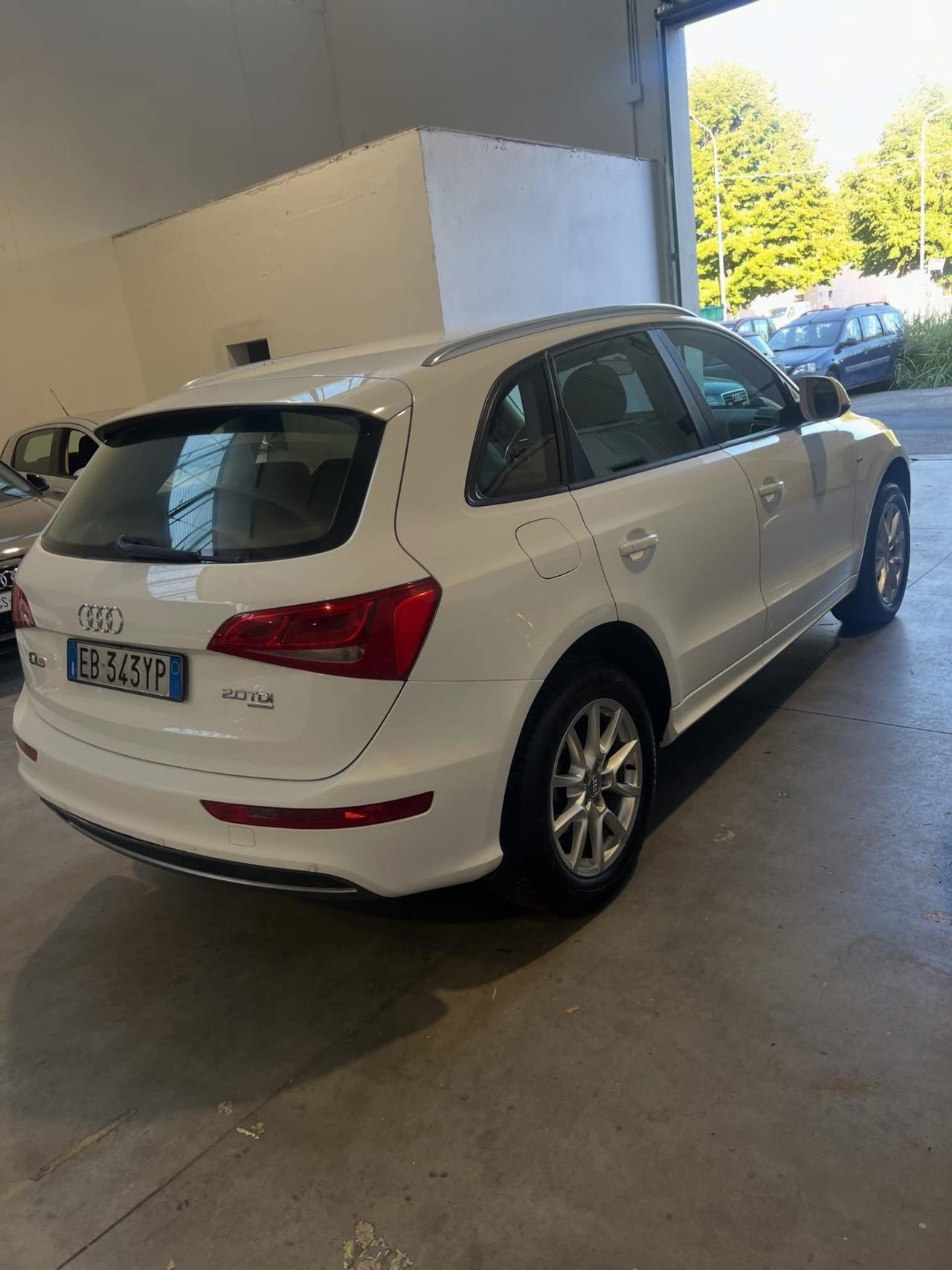 Audi Q5 2.0 TDI 143 CV quattro