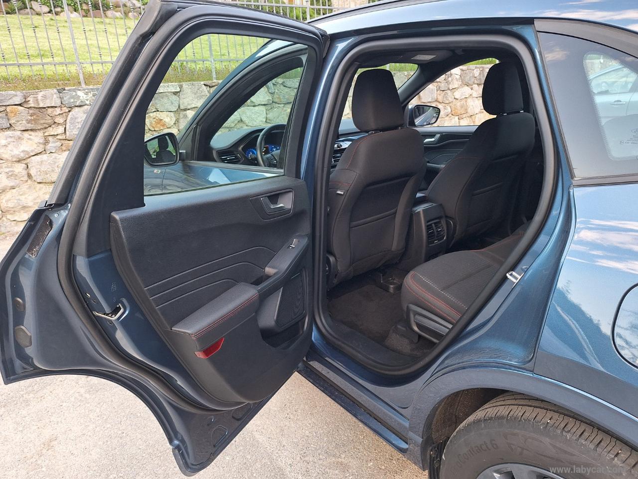 FORD Kuga 2.5 Full Hybrid 190 CVT AWD ST-Line 4X4