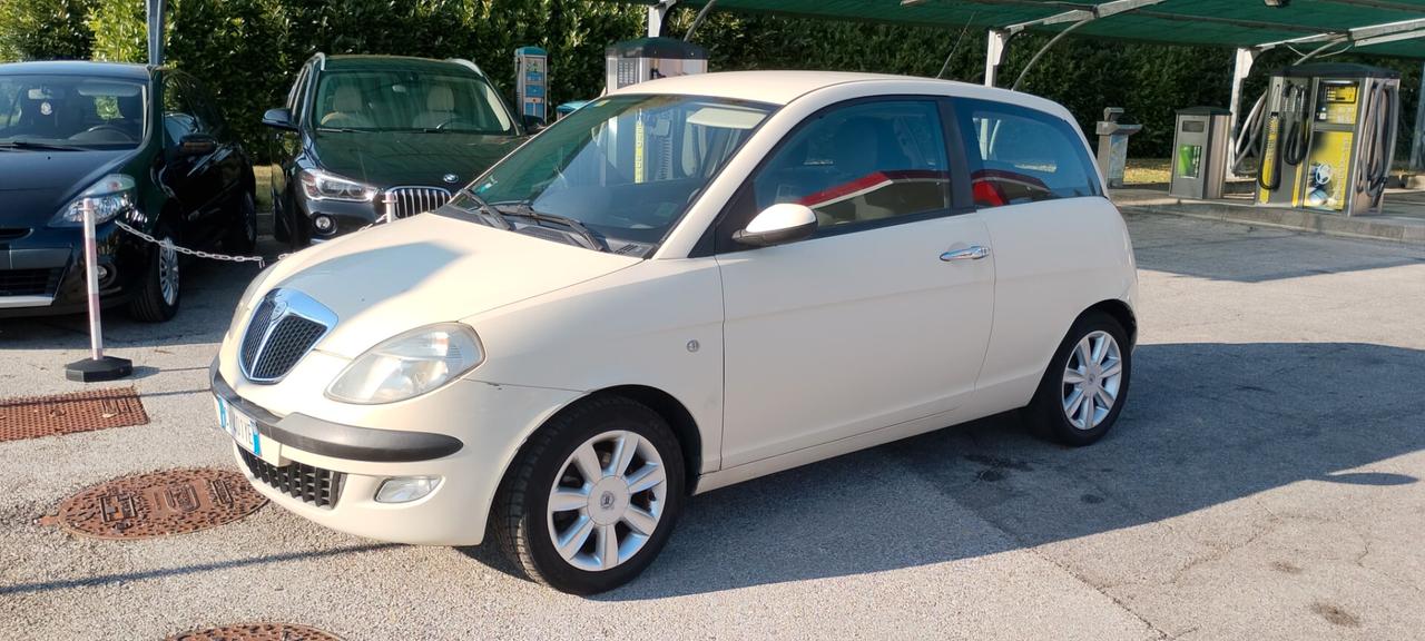 Lancia Ypsilon 1.2