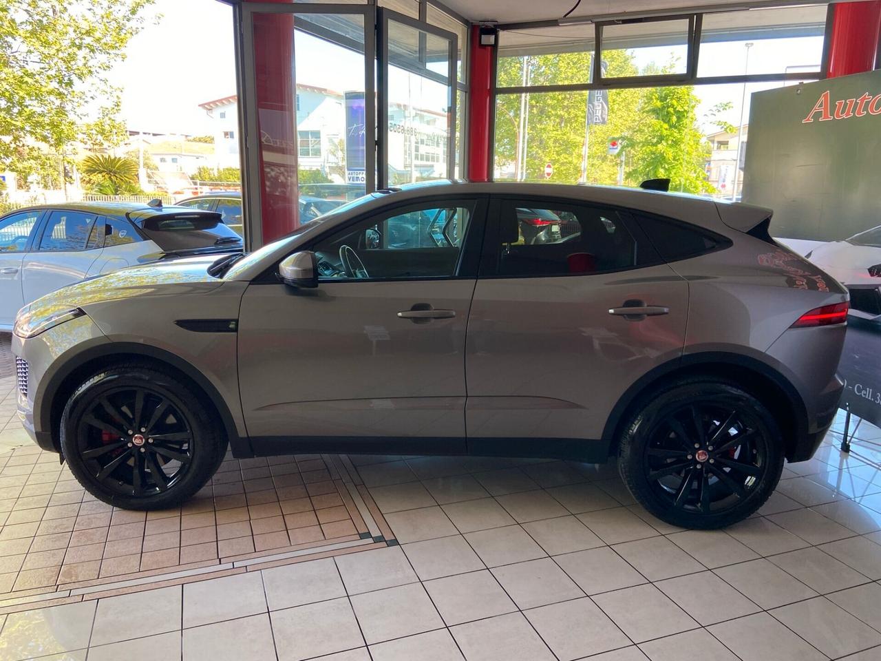 Jaguar E-Pace 2.0D 150 CV AWD aut. R-Dynamic HSE