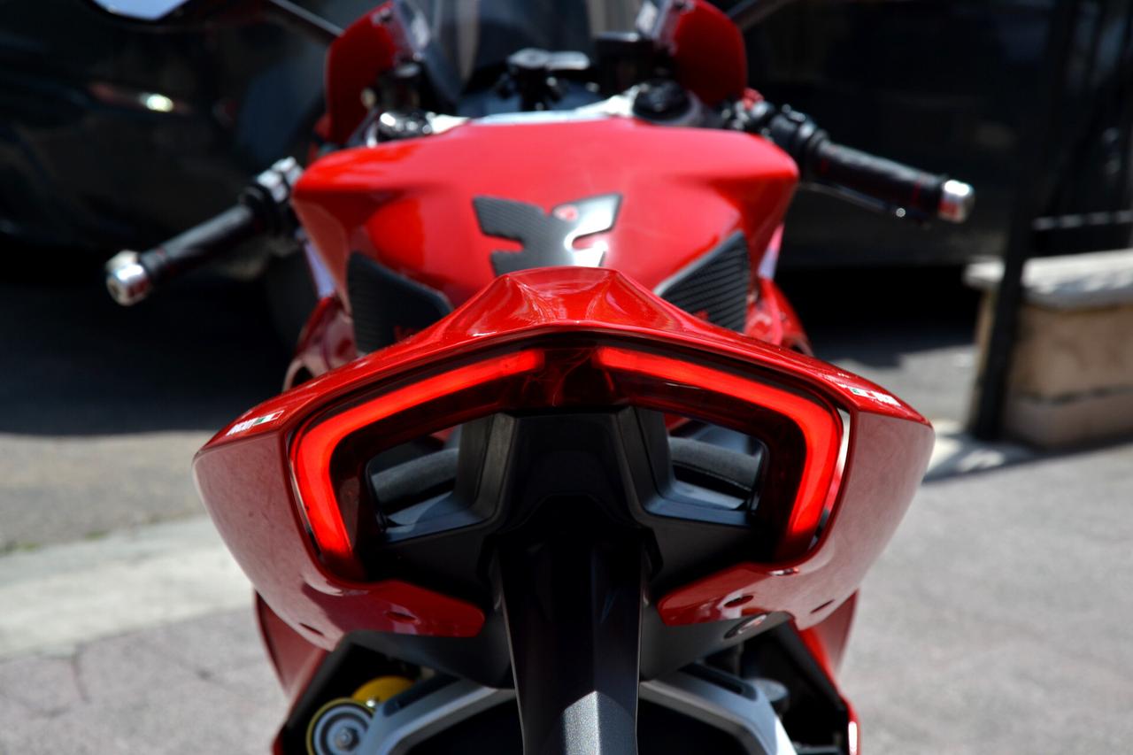 Ducati Panigale V2 PANIGALE V2