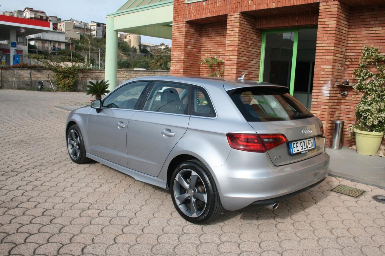 Audi A3 SPB 1.6 TDI 110 CV S tronic Sport