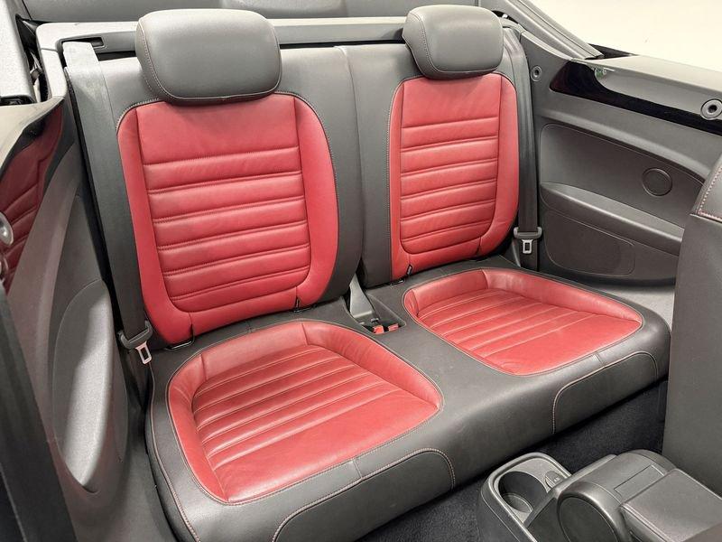 Volkswagen Maggiolino 1.6 TDI Design 50s