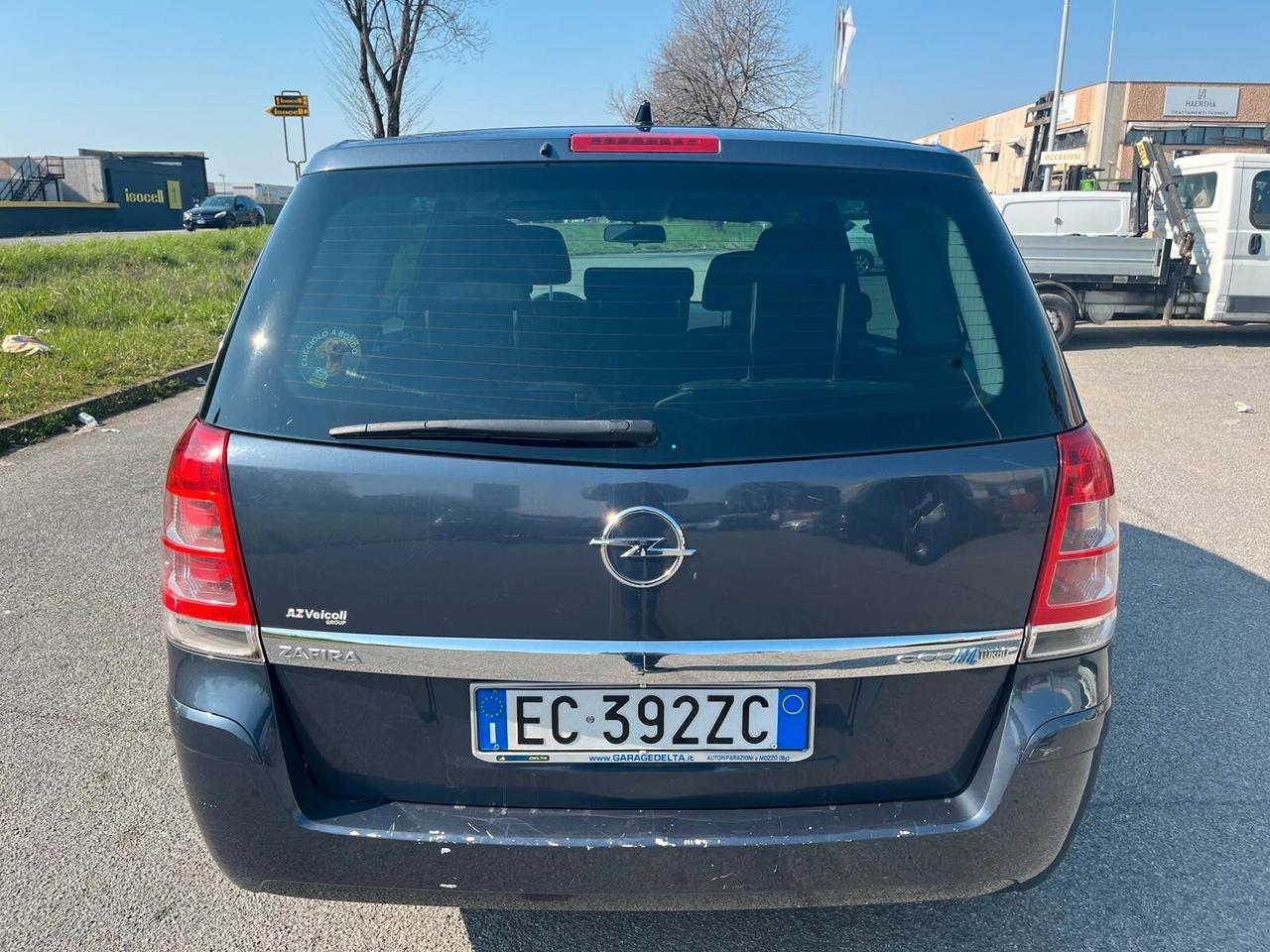 Opel Zafira 1.6 16V ecoM 94CV Cosmo