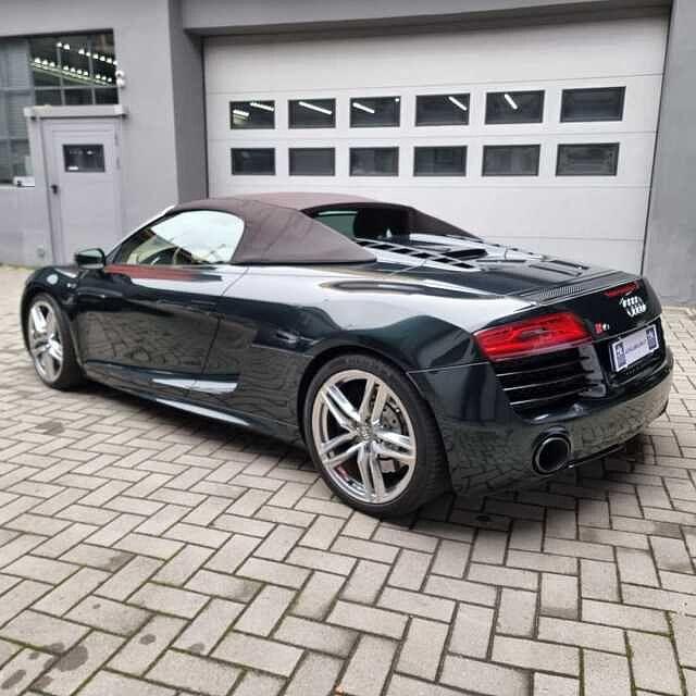 Audi R8 SPYDER 5.2 FSI quattro S tronic