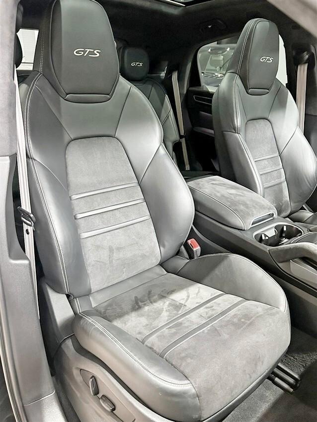 Porsche Cayenne 4.0 GTS
