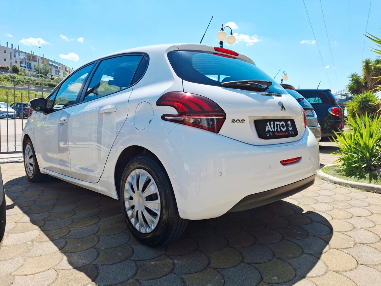 Peugeot 208 BlueHDi 75 S&S 5 porte Active
