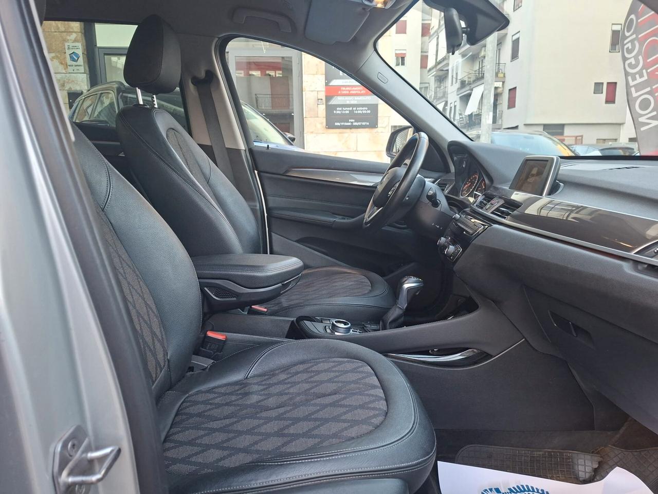Bmw X1 sDrive18d xLine * Pelle * Navi * Garantita 12 Mesi