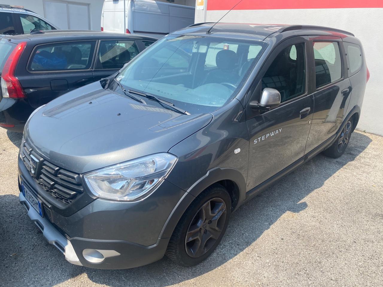 Dacia Lodgy 7 POSTI 1.6 B/GPL