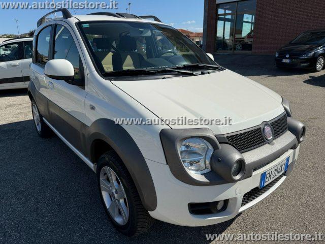 FIAT Panda 1.3 MJT 16V DPF 4x4 Cross
