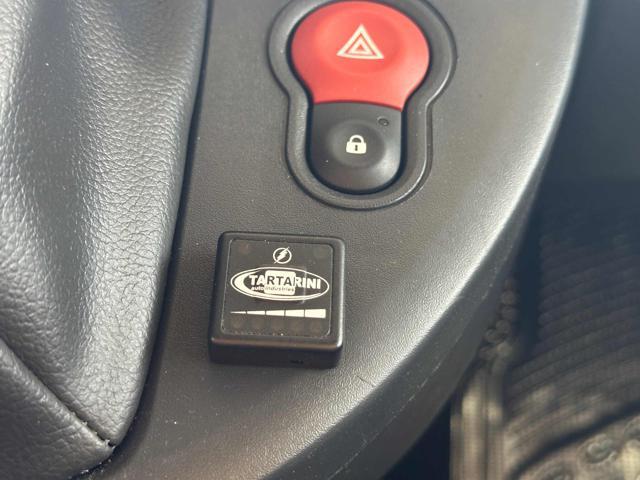 RENAULT Kangoo BENZINA/GPL 5 POSTI CAMBIO AUTOMATICO NAVIGATORE