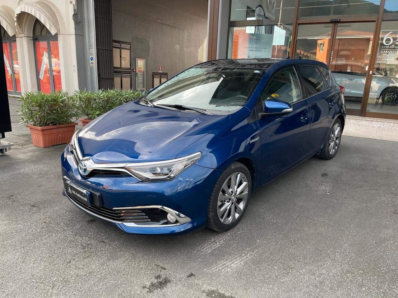 Toyota Auris 1.8 Hybrid Lounge