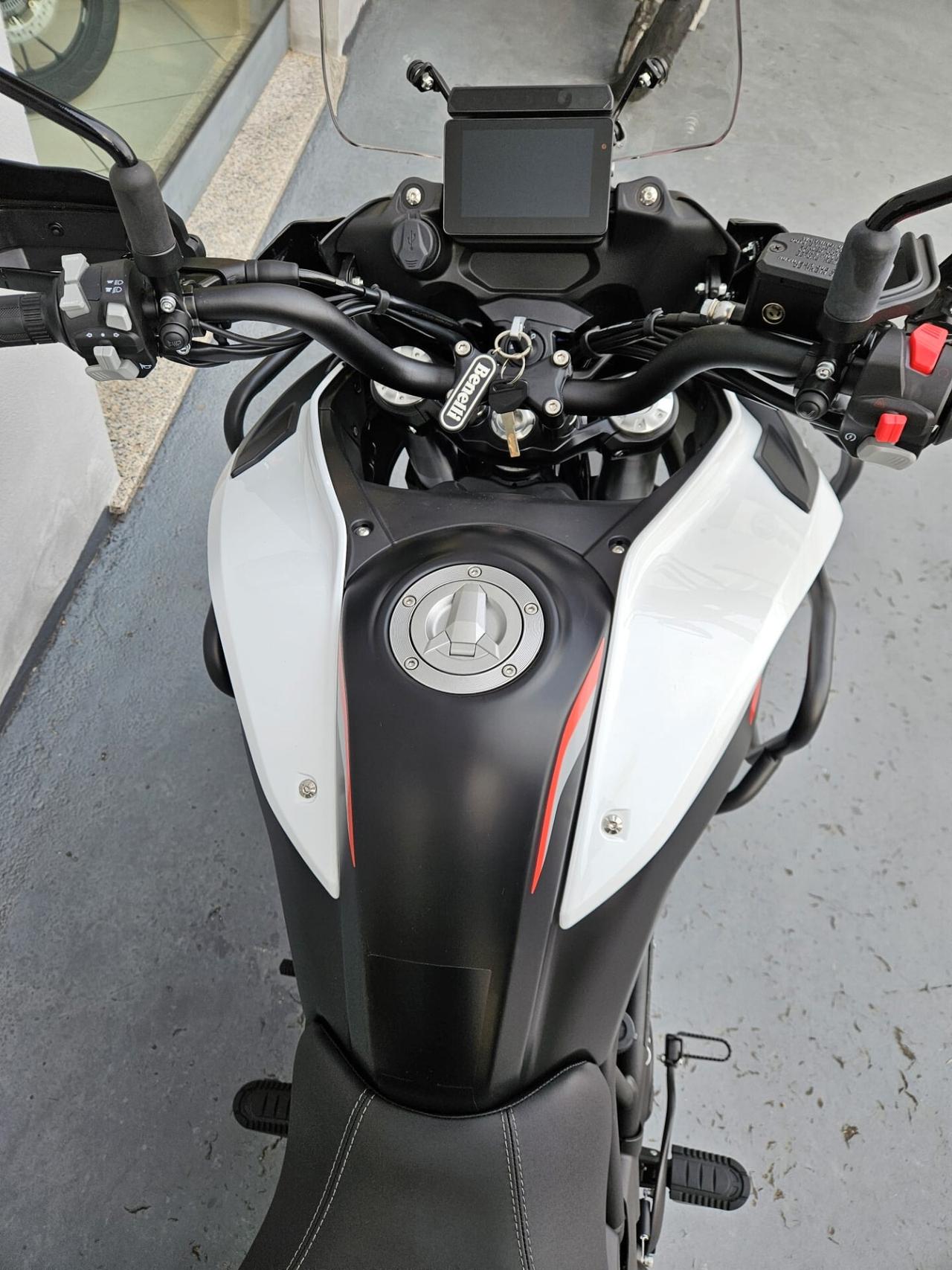 Benelli TRK 702 - 2025 PARI AL NUOVO