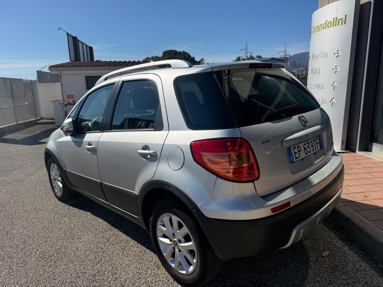 Fiat Sedici 2.0 MJT 16V DPF 4x4 Emotion MY13"