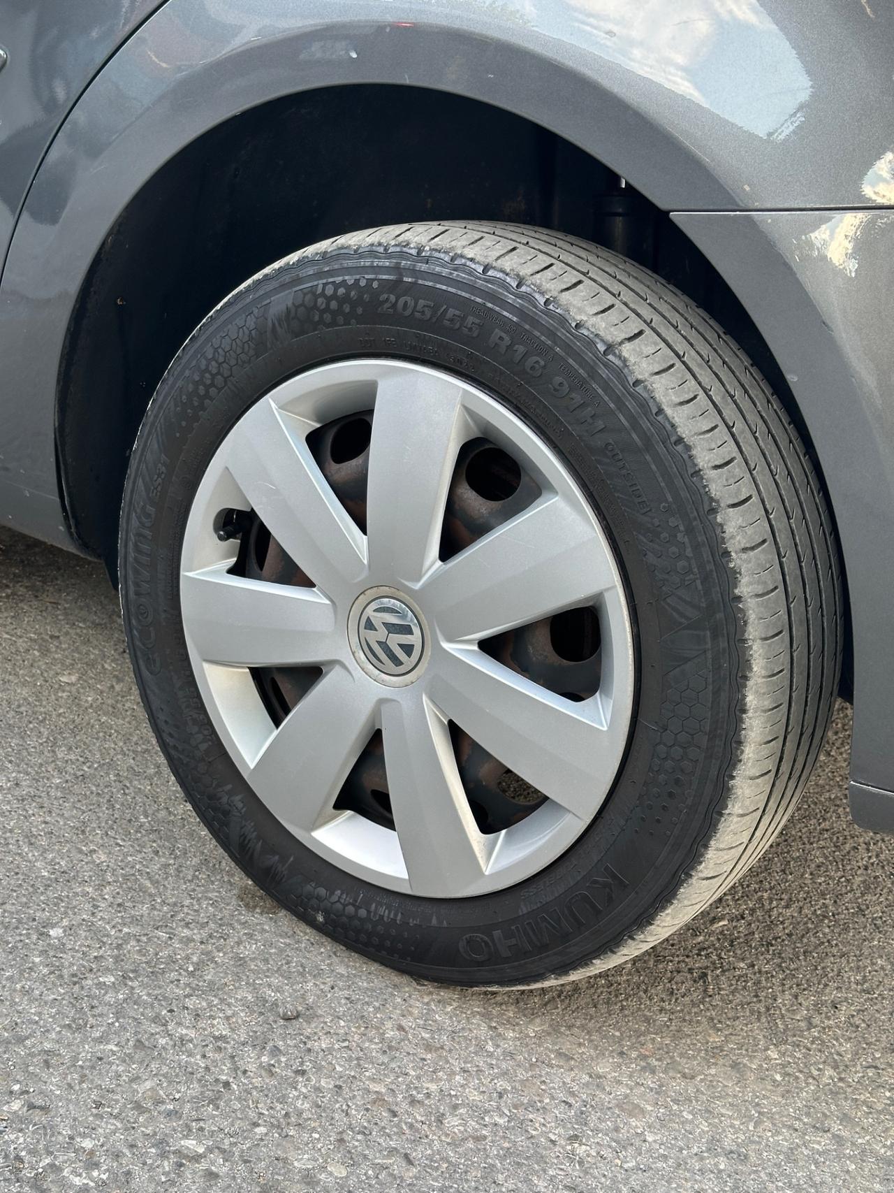 Volkswagen Touran Business 1.4 Highline EcoFuel