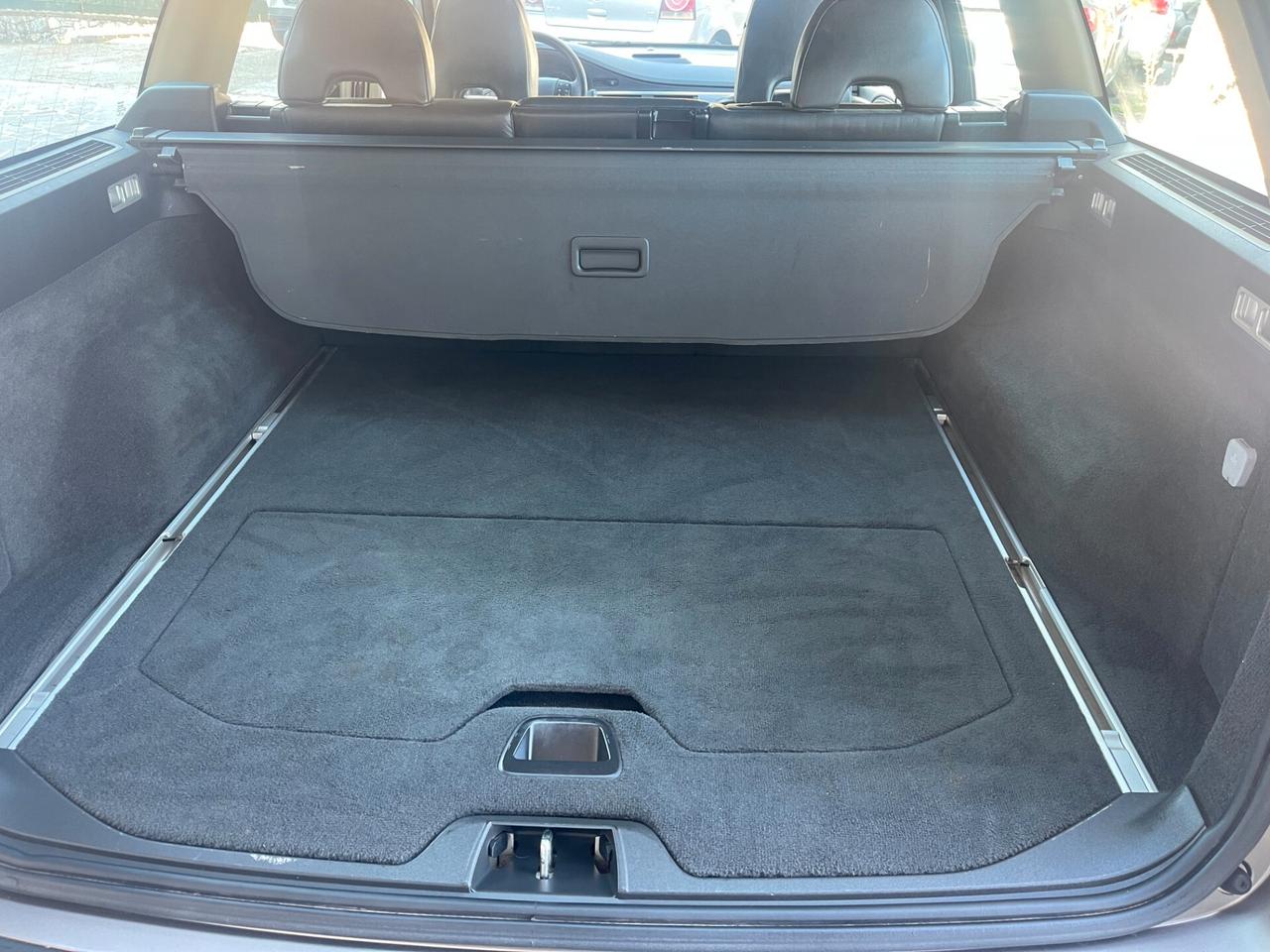 Volvo V70 2.4 D5 Momentum