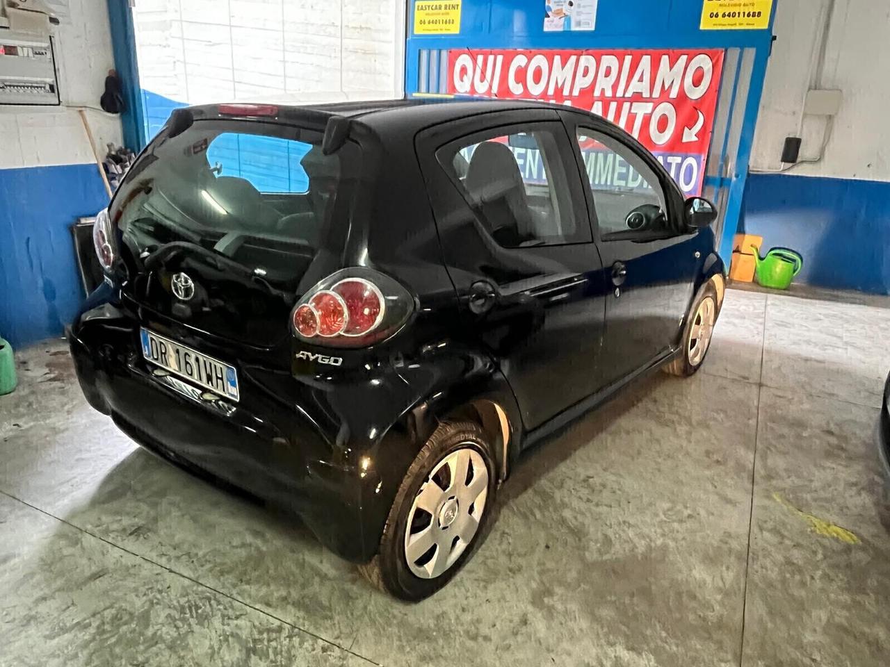 Toyota Aygo 1.0 12V VVT-i 5 porte Griffe cambio automatico