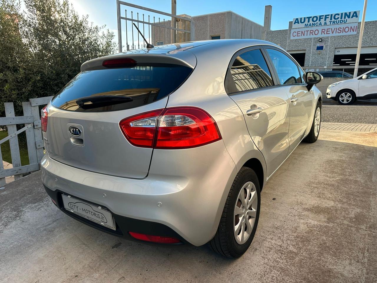 Kia Rio 1.2 CVVT 5p. EX