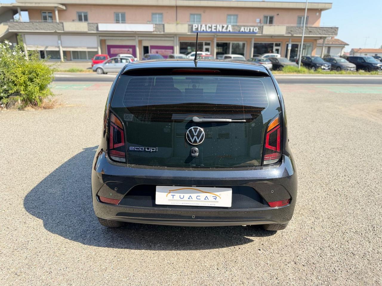 Volkswagen up! High up! 1.0 eco up! #11986