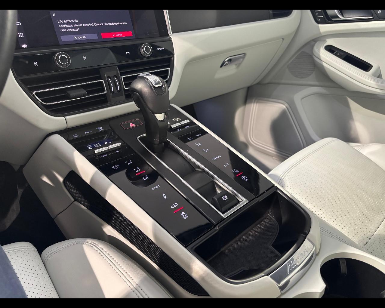 PORSCHE PORSCHE MACAN 2.0 PDK