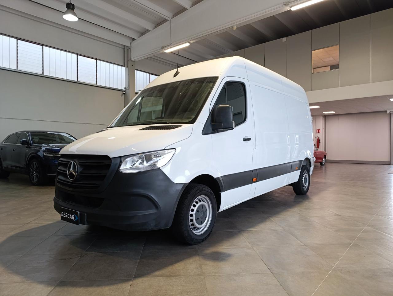 MERCEDES Sprinter 311 2.0 cdi F 39/33 fwd H2