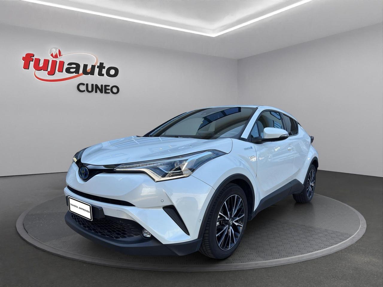 Toyota C-HR 1.8h Lounge 2wd e-cvt my18