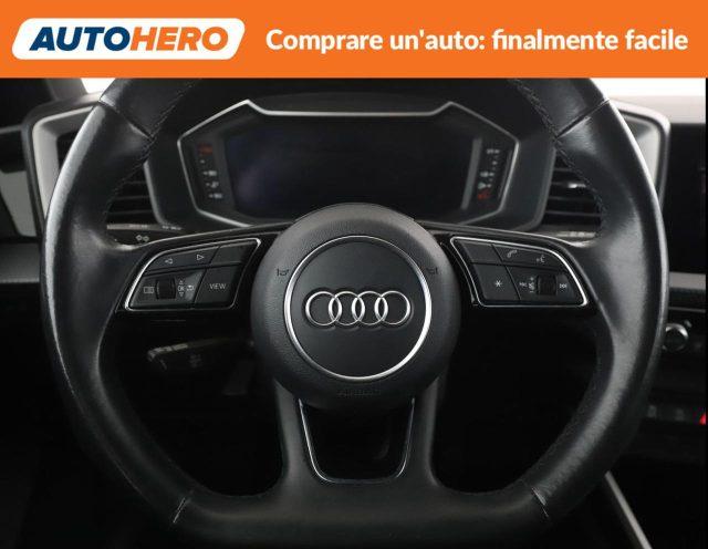 AUDI A1 SPB 25 TFSI Identity Black