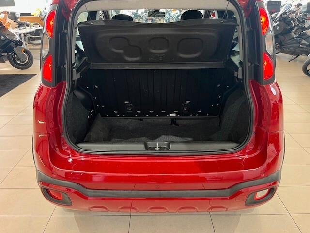 Fiat Panda 1.0 firefly hybrid Cross *19.000 KM*