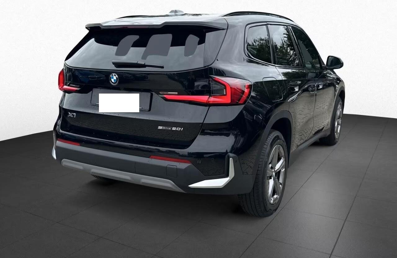 Bmw X1 sDrive20i AHK,AdapLED,Hifi,Camera,KomZu,Live+
