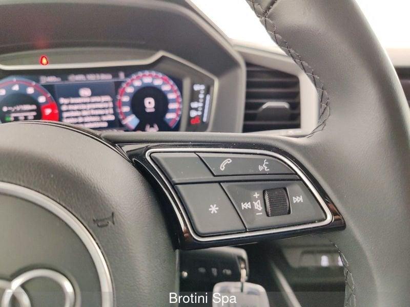 Audi A1 SPB 35 TFSI S tronic Identity Black