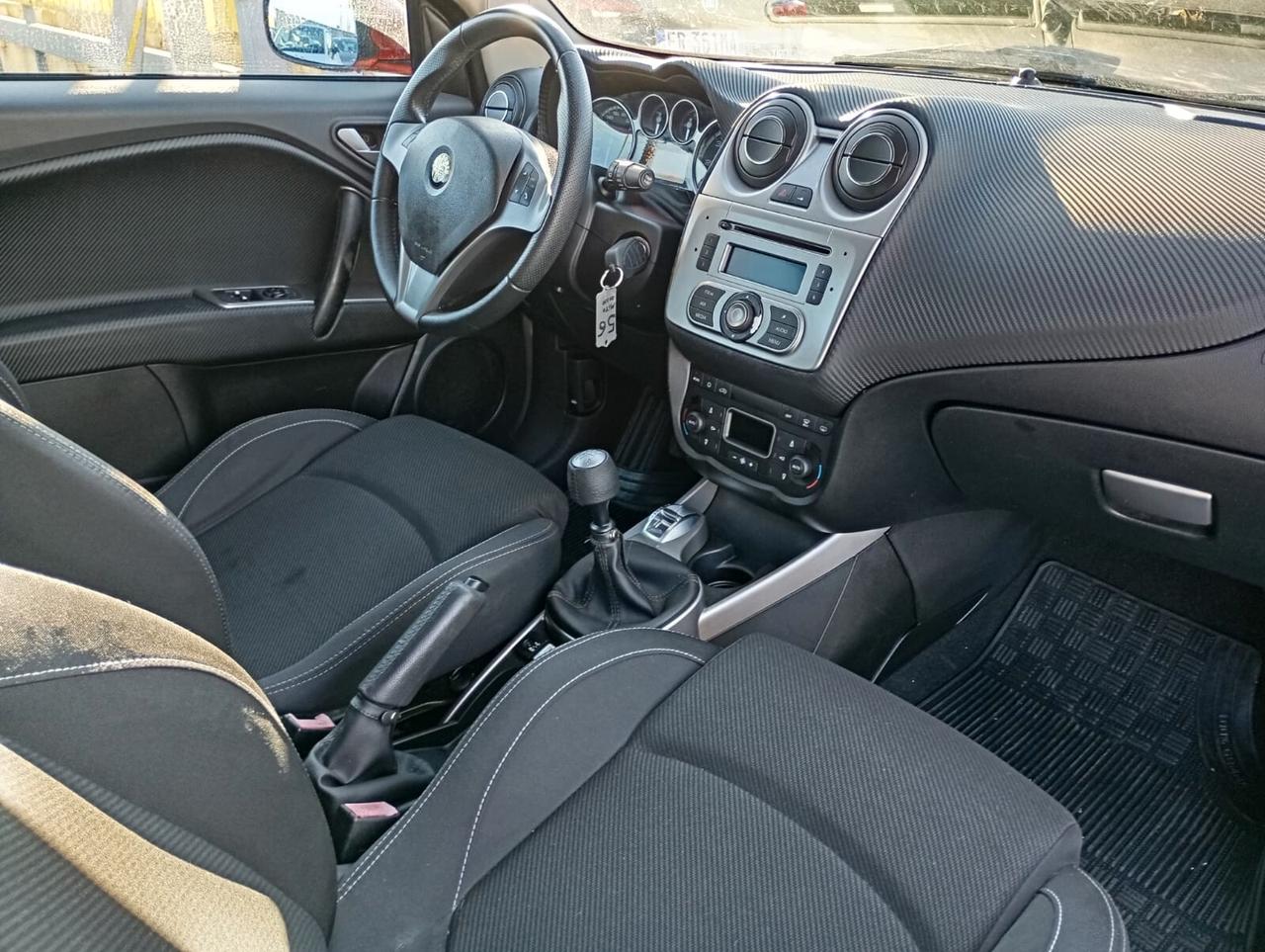 Alfa Romeo MiTo 1.3 JTDm-2 95 CV S&S Distinctive