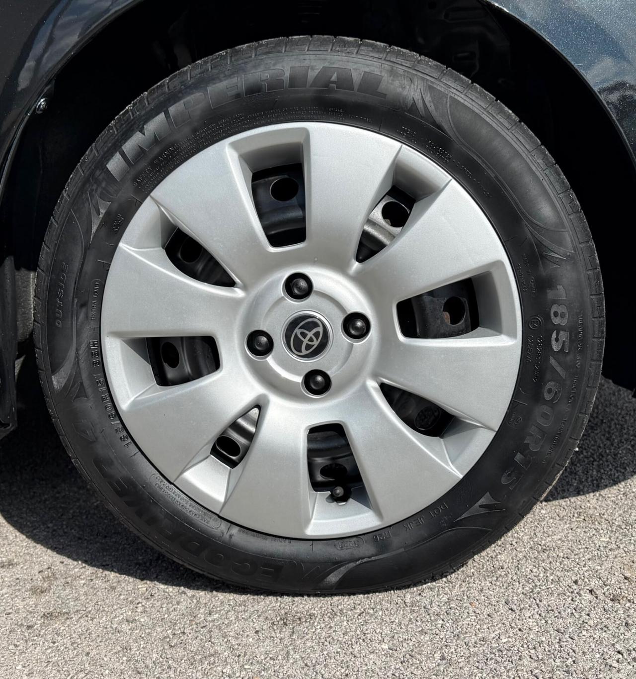 Toyota Yaris 1.4 D-4D DPF 5 porte Sol