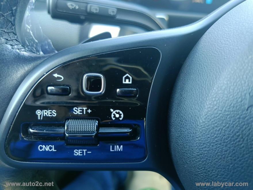 MERCEDES-BENZ GLB 180 d Automatic Sport Plus