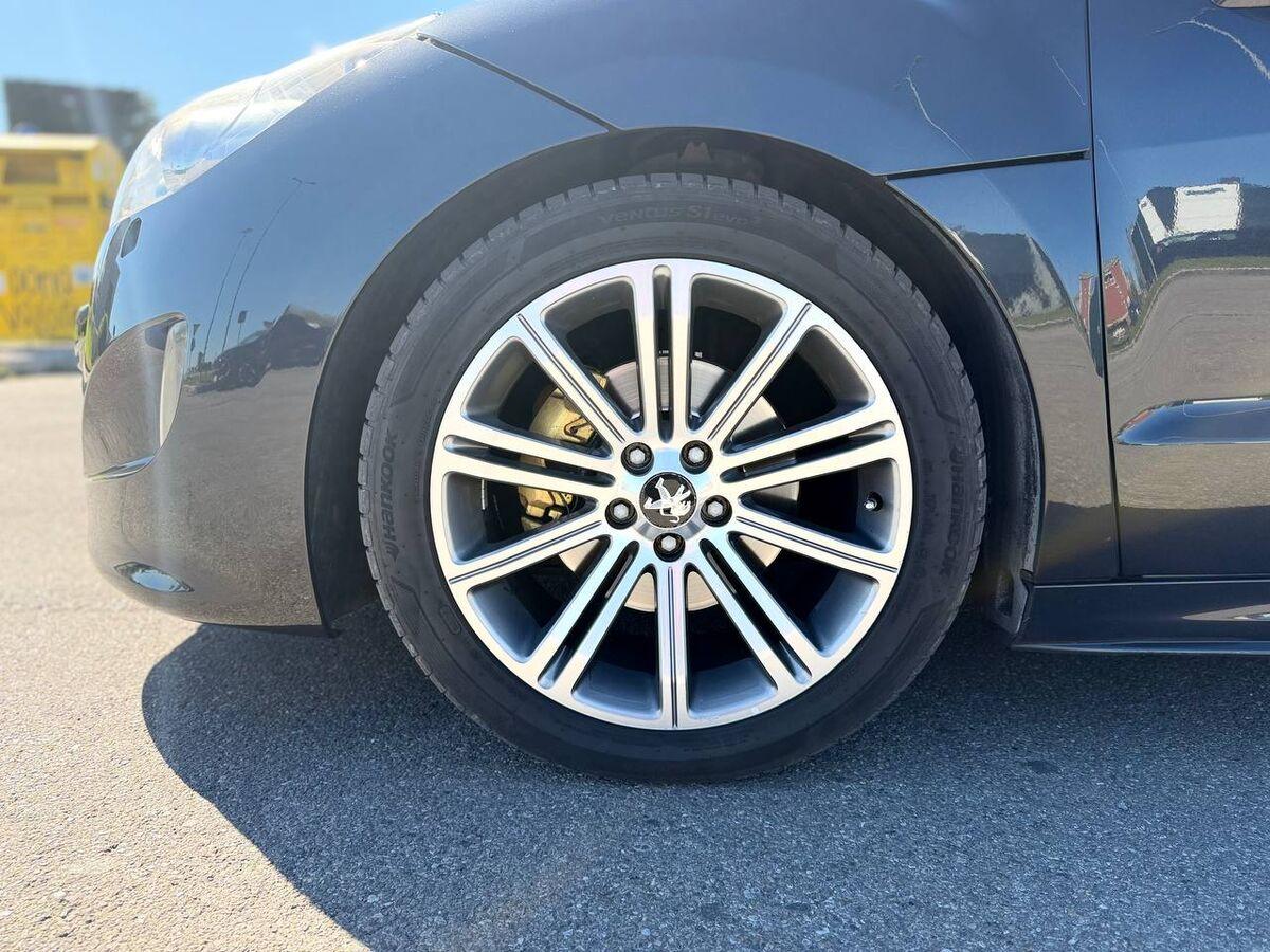 Peugeot RCZ 2.0 hdi 16v 163cv