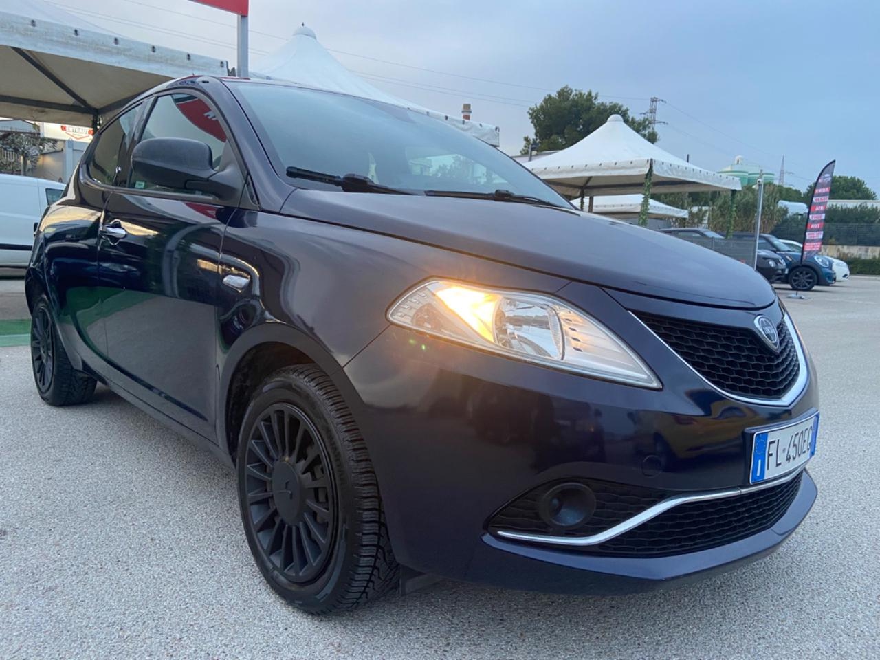 Lancia Ypsilon 1.2 69 CV GPL 11/2017 NUOVA GARANZIA1