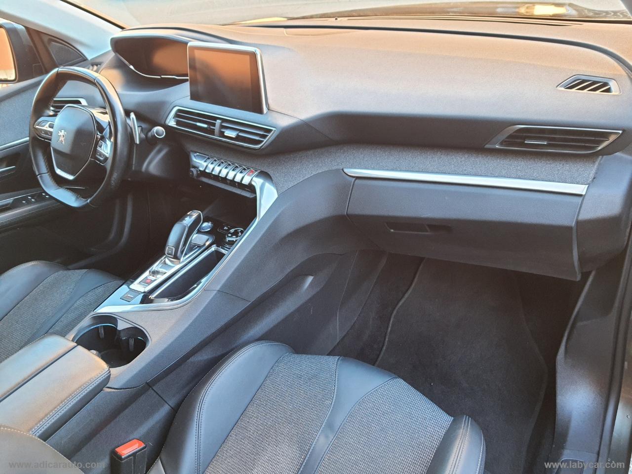 PEUGEOT 3008 BlueHDi 130 S&S EAT8 Allure