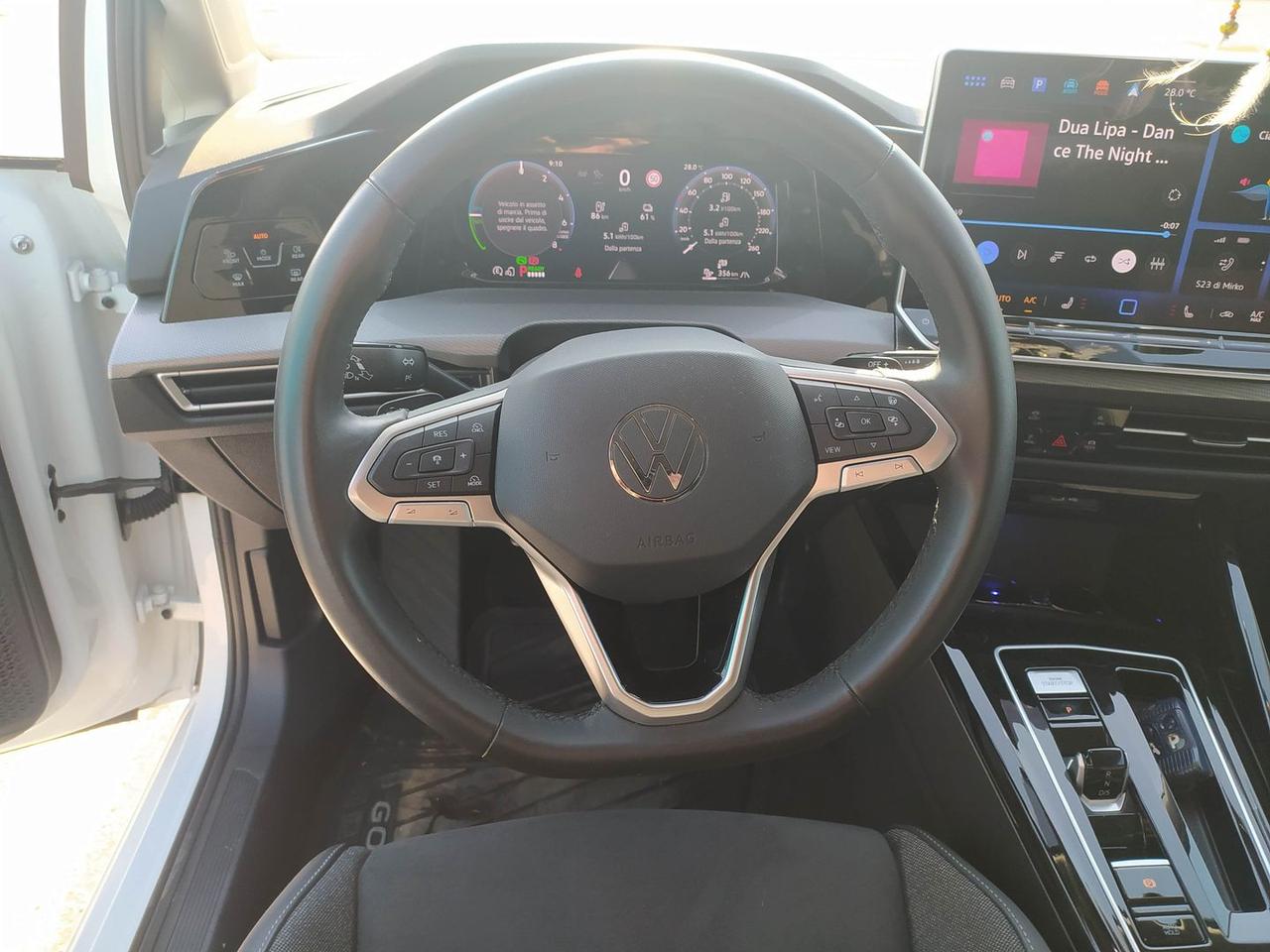Volkswagen Golf Style 1.5 eHybrid PHEV 204C #12024