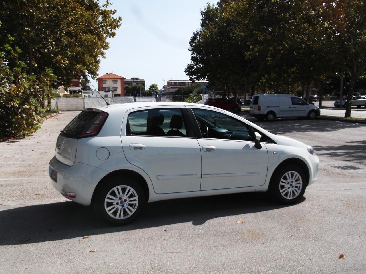 Fiat Punto Evo 1.4 Metano Neopatentati 2014