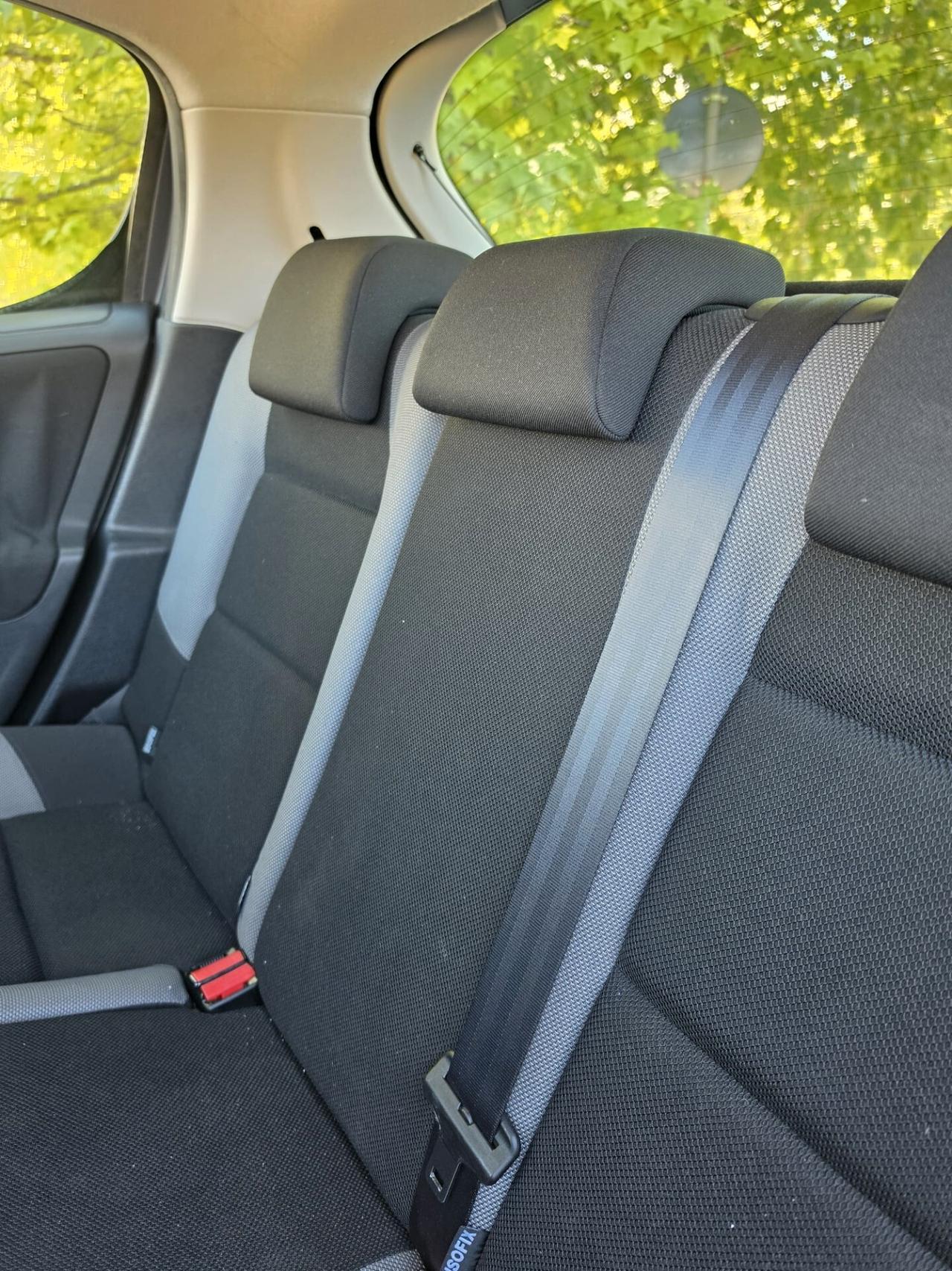 Peugeot 207 NEOPATENTATI