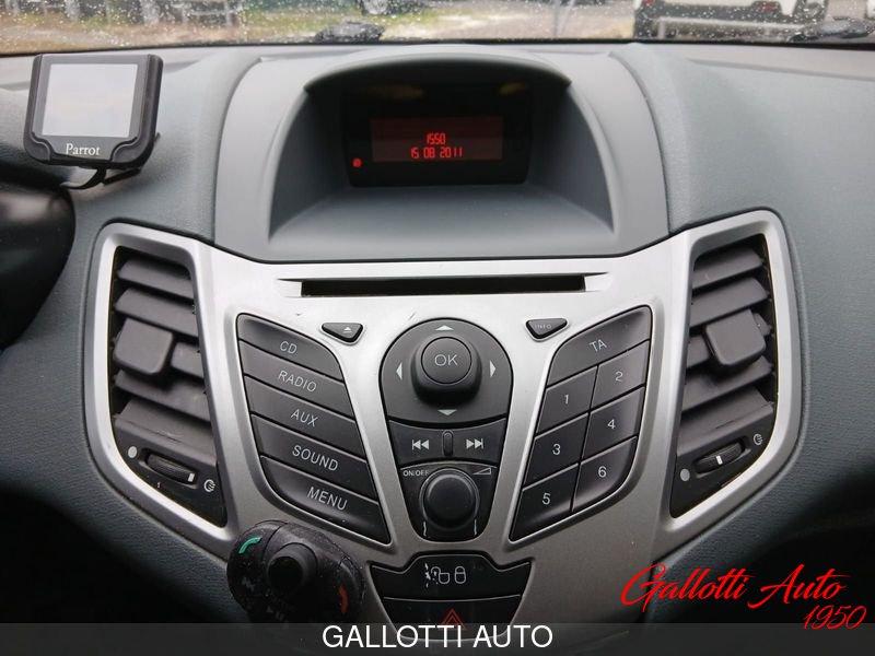 Ford Fiesta 1.4 5 porte GPL