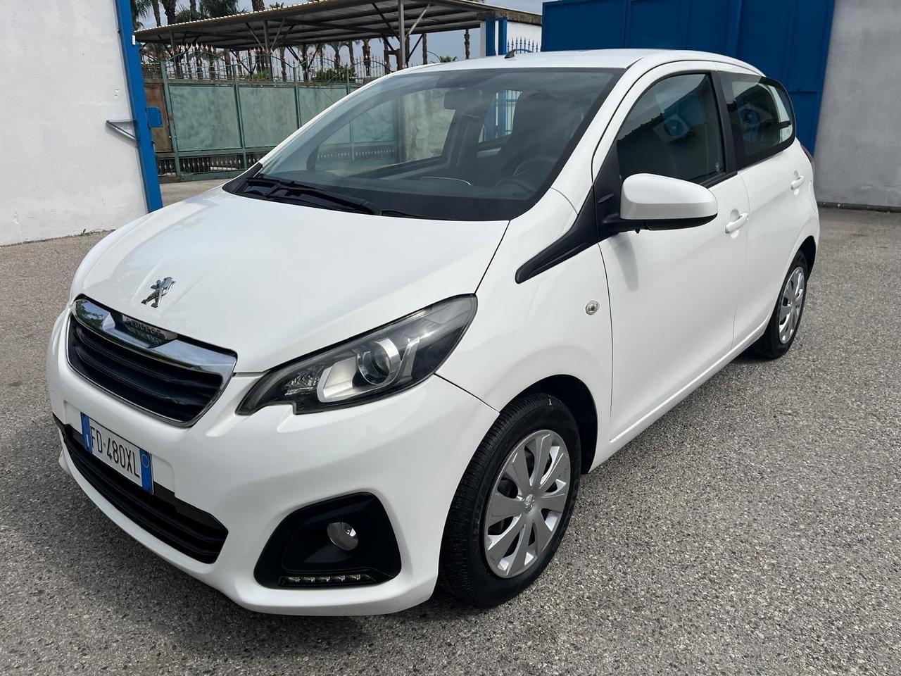 Peugeot 108-5P-1.0 gpl - Full -2016