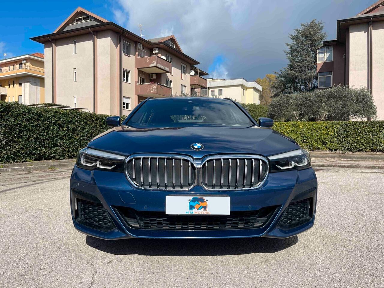 Bmw 518d Touring Ibrida Diesel automatica M-Sport