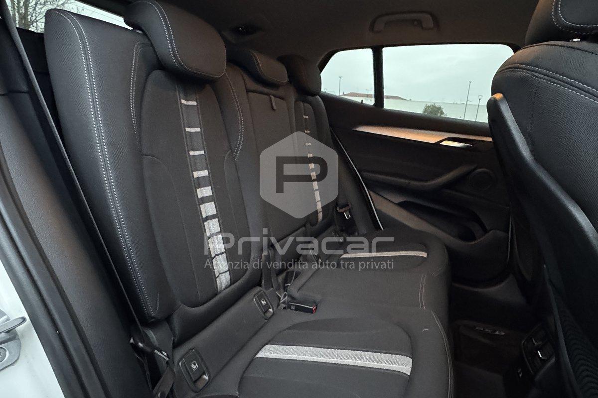 BMW X2 sDrive18d Business-X