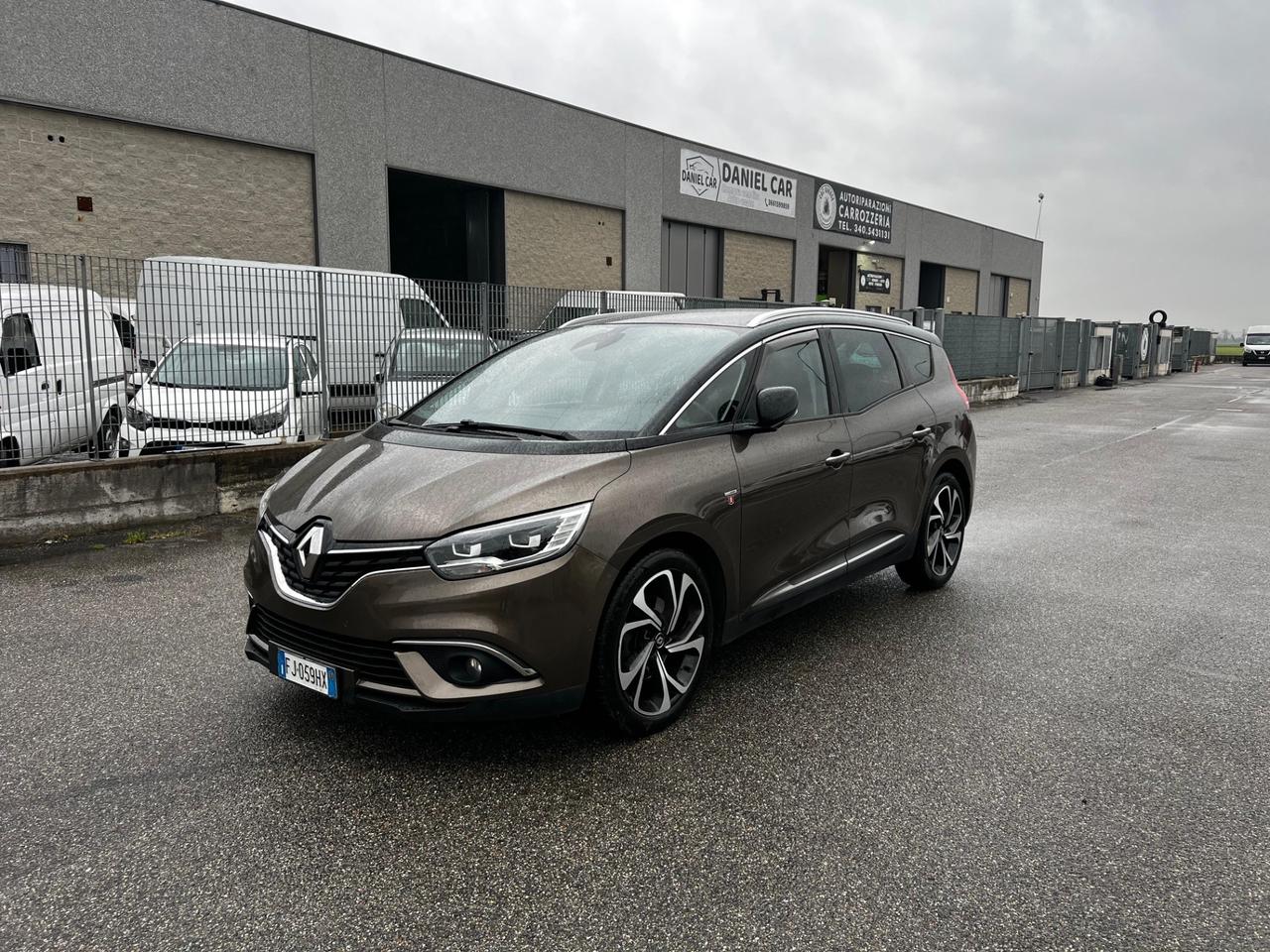 Renault Grand Scenic dCi 8V 110 CV EDC Energy Bose
